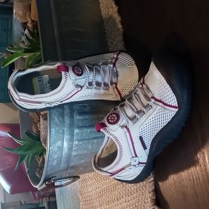 J-41 Tahoe Tennis Shoes